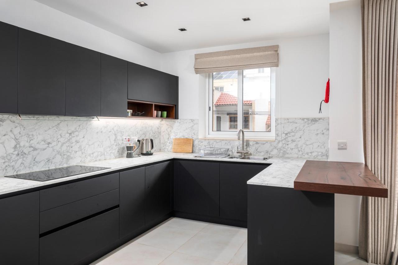 Modern 3Br Stylish Apartment With Large Balcony - Close To St Julians And St Georges Bay Is-Swieqi Eksteriør bilde