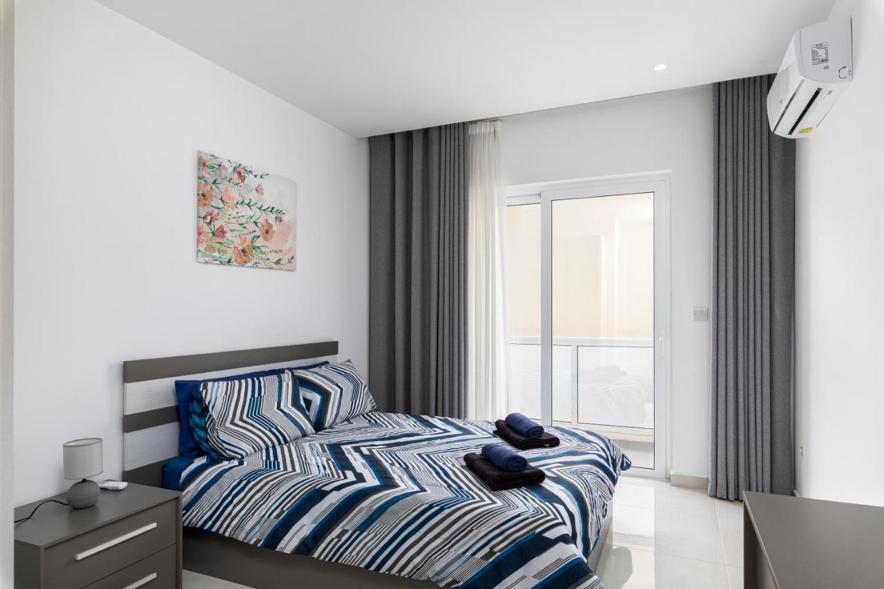 Modern 3Br Stylish Apartment With Large Balcony - Close To St Julians And St Georges Bay Is-Swieqi Eksteriør bilde