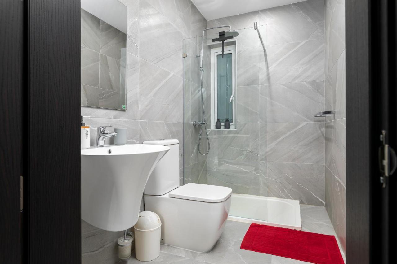 Modern 3Br Stylish Apartment With Large Balcony - Close To St Julians And St Georges Bay Is-Swieqi Eksteriør bilde