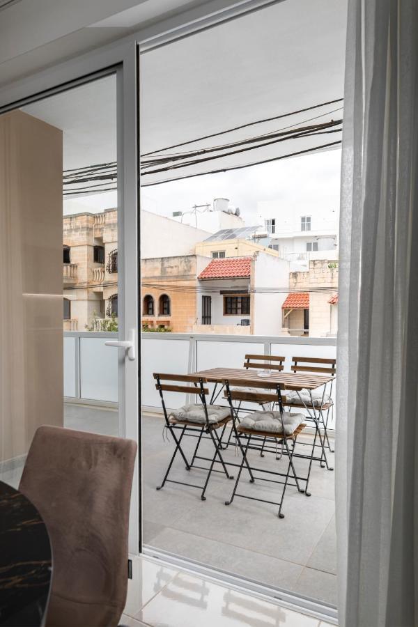 Modern 3Br Stylish Apartment With Large Balcony - Close To St Julians And St Georges Bay Is-Swieqi Eksteriør bilde