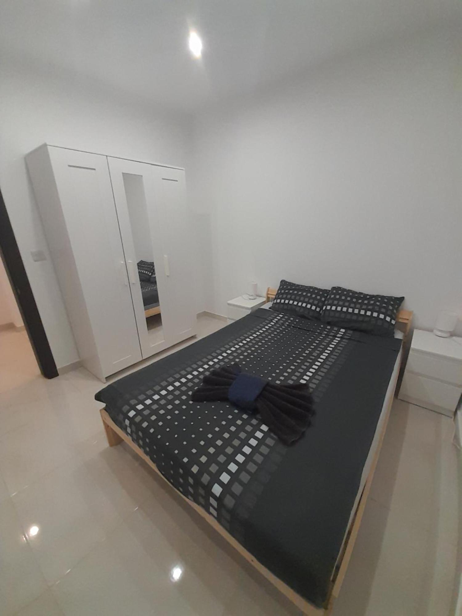 Modern 3Br Stylish Apartment With Large Balcony - Close To St Julians And St Georges Bay Is-Swieqi Eksteriør bilde